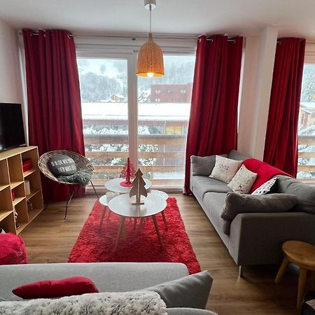 Rouge Canneberge -8 Personnes- 84M2 Vue Degagee Setaz Валуар Экстерьер фото