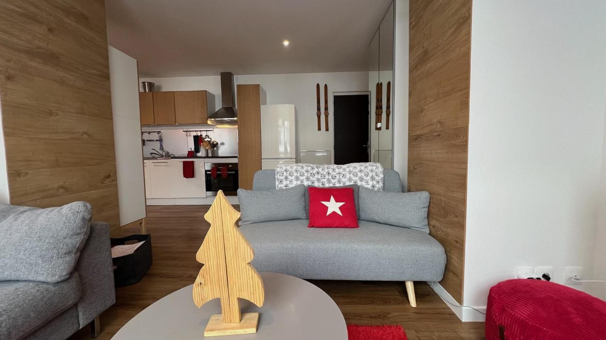 Rouge Canneberge -8 Personnes- 84M2 Vue Degagee Setaz Валуар Экстерьер фото