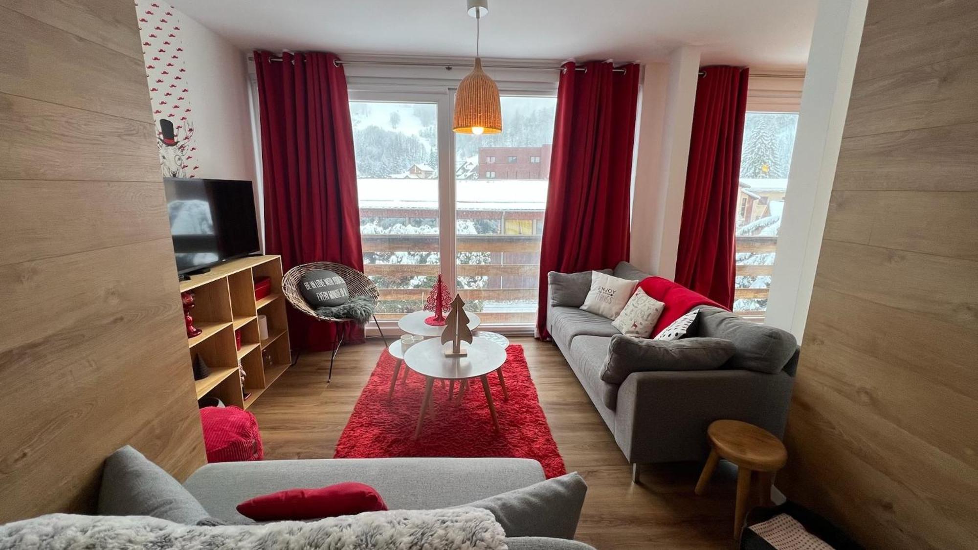 Rouge Canneberge -8 Personnes- 84M2 Vue Degagee Setaz Валуар Экстерьер фото