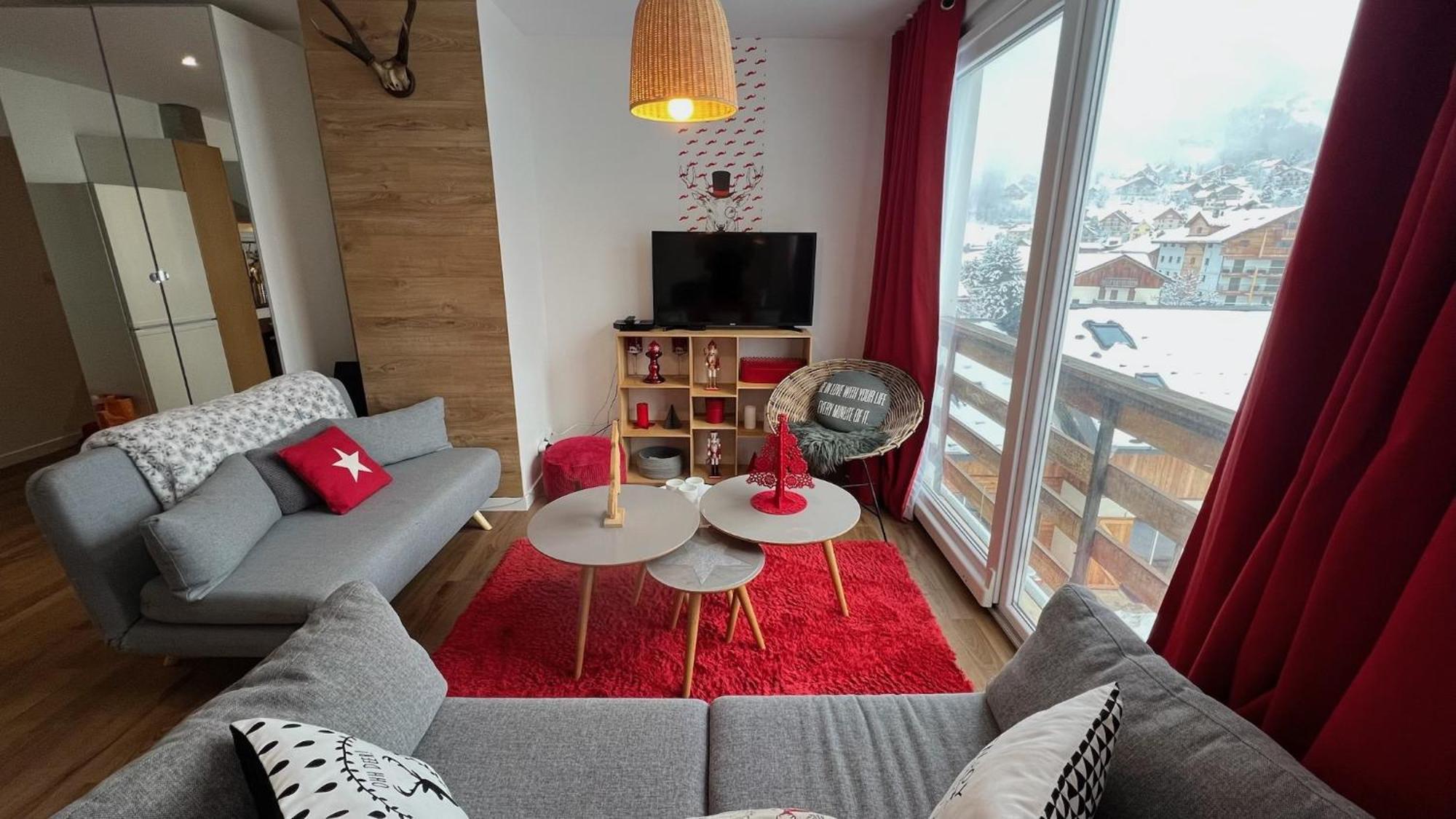 Rouge Canneberge -8 Personnes- 84M2 Vue Degagee Setaz Валуар Экстерьер фото