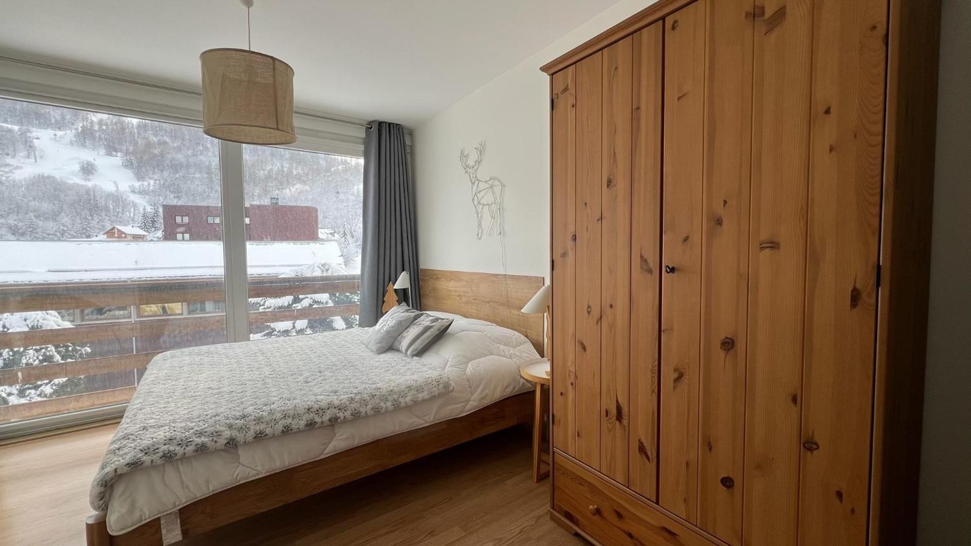 Rouge Canneberge -8 Personnes- 84M2 Vue Degagee Setaz Валуар Экстерьер фото