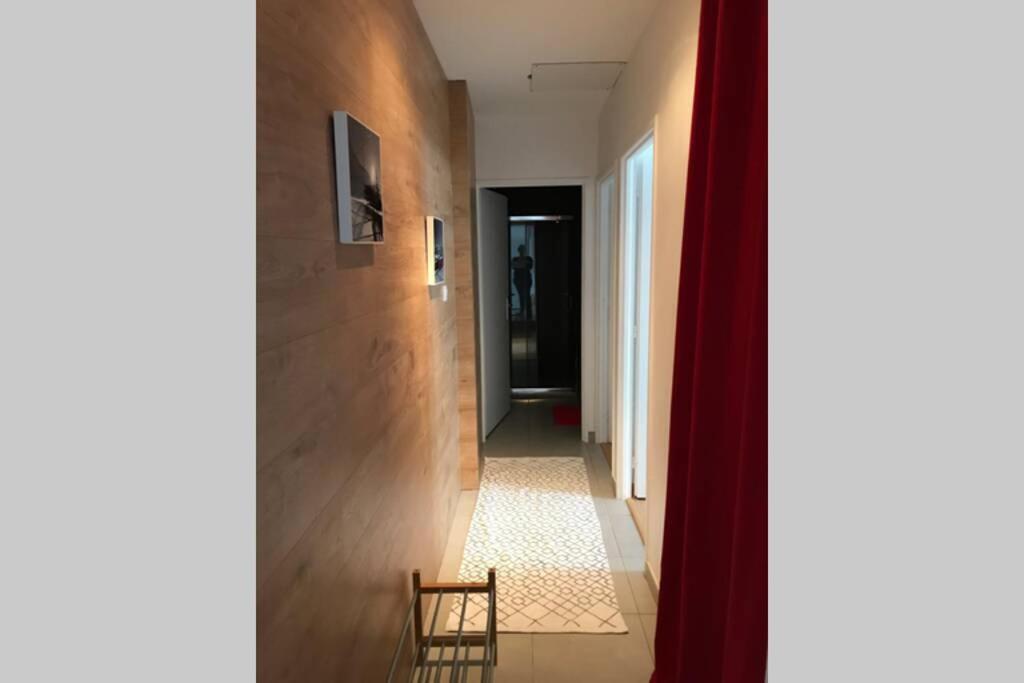 Rouge Canneberge -8 Personnes- 84M2 Vue Degagee Setaz Валуар Экстерьер фото